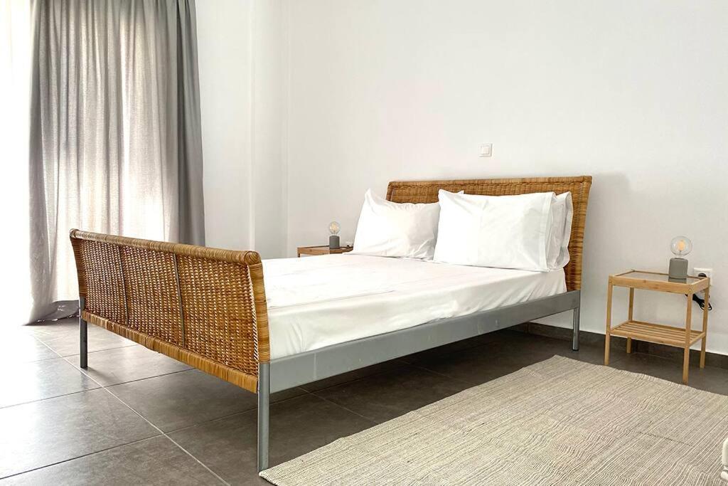 3-Bedroom Central, Spacious And Bright Apartment. Heraklion  Exterior photo